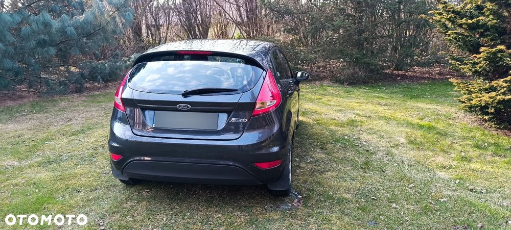 Ford Fiesta - 5