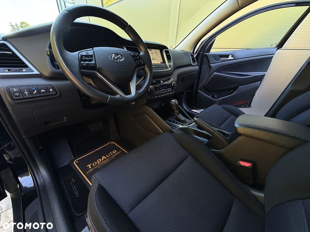 Hyundai Tucson blue 1.7 CRDi 2WD DCT Premium - 20