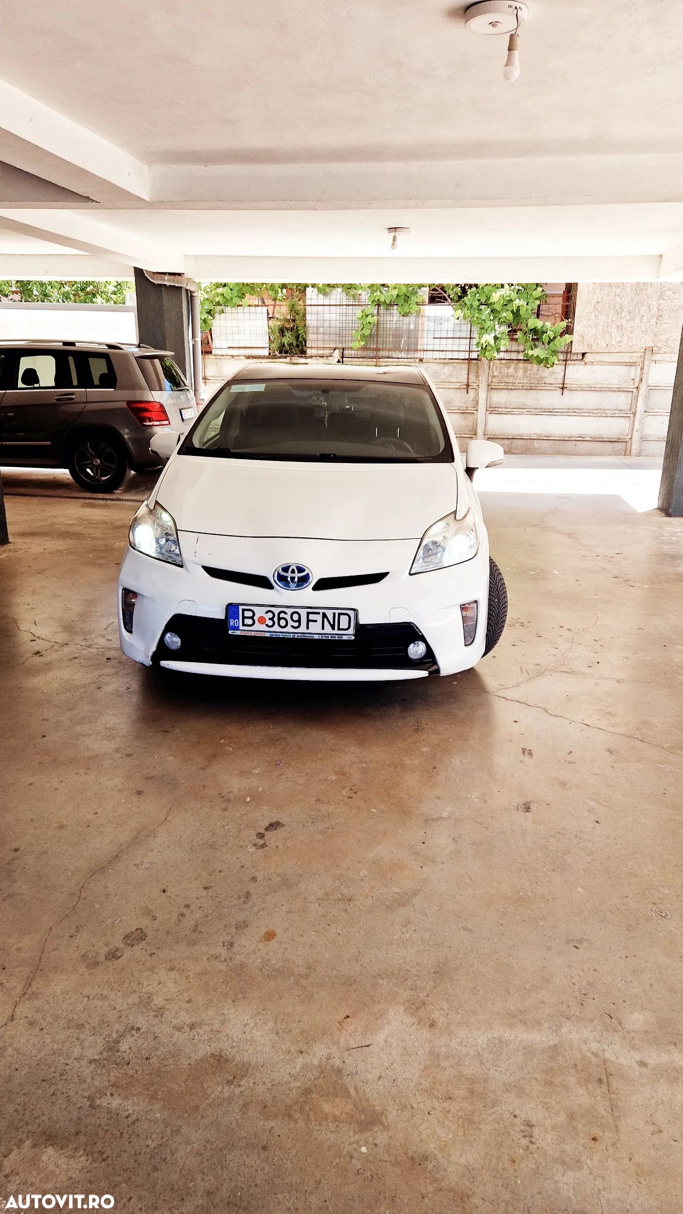 Toyota Prius - 1
