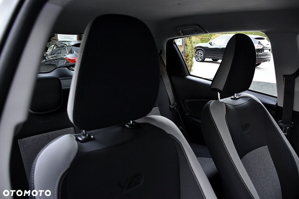 Toyota Yaris 1.5 20th Anniversary - 33