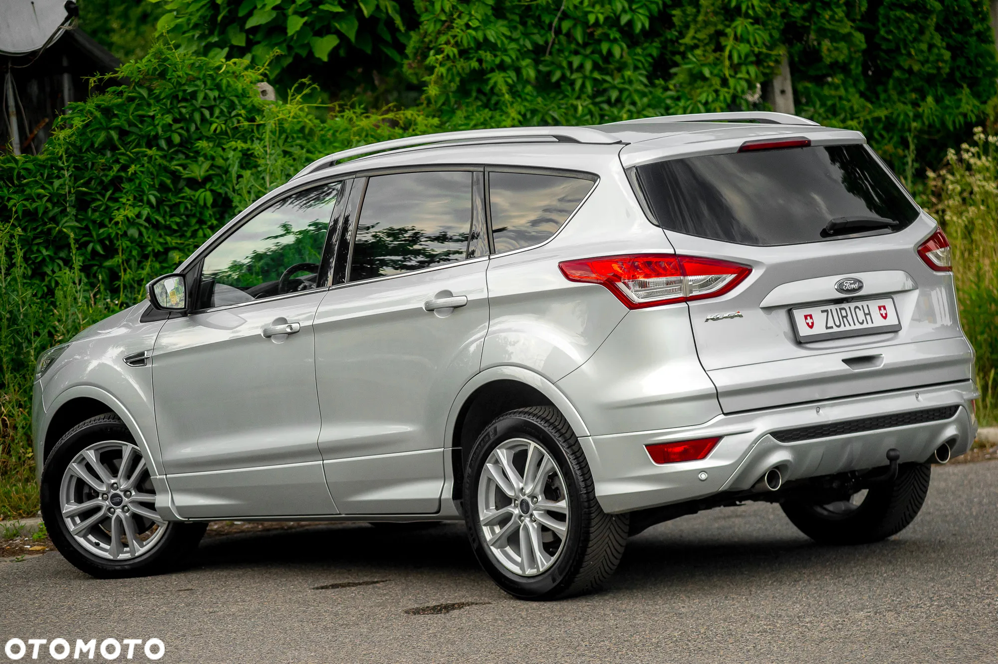Ford Kuga 2.0 TDCi 4x4 Titanium - 3