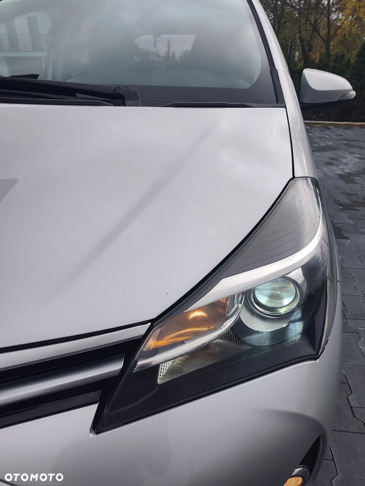 Toyota Yaris - 13