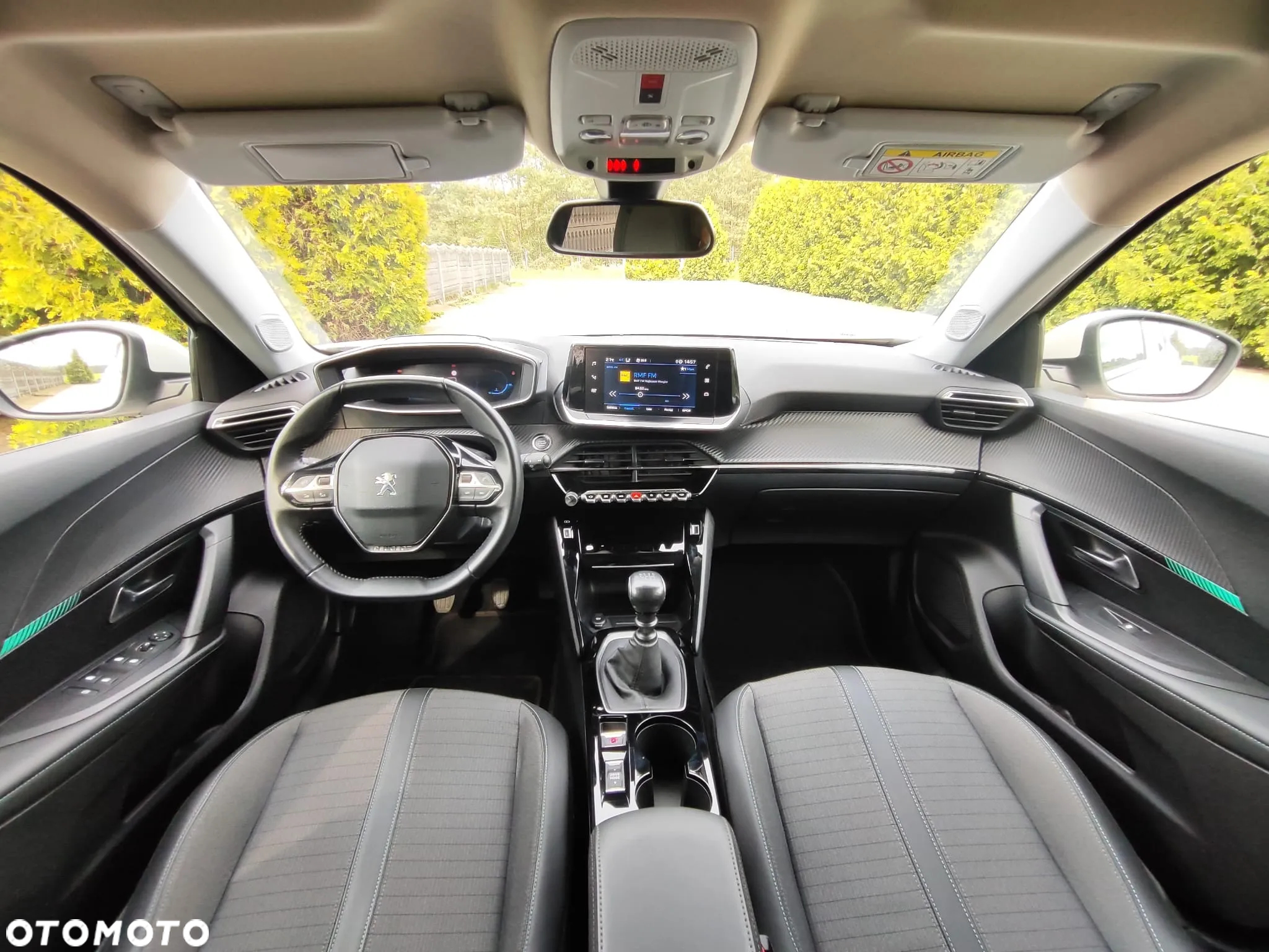Peugeot 2008 PureTech 130 Allure Pack - 11