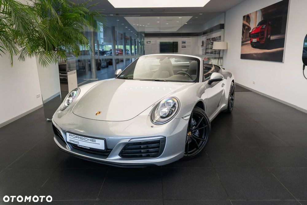 Porsche 911 Carrera PDK - 32