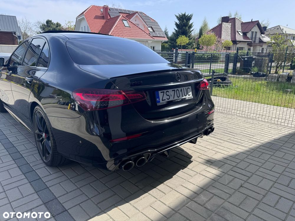 Mercedes-Benz Klasa E AMG 53 4-Matic+ - 24