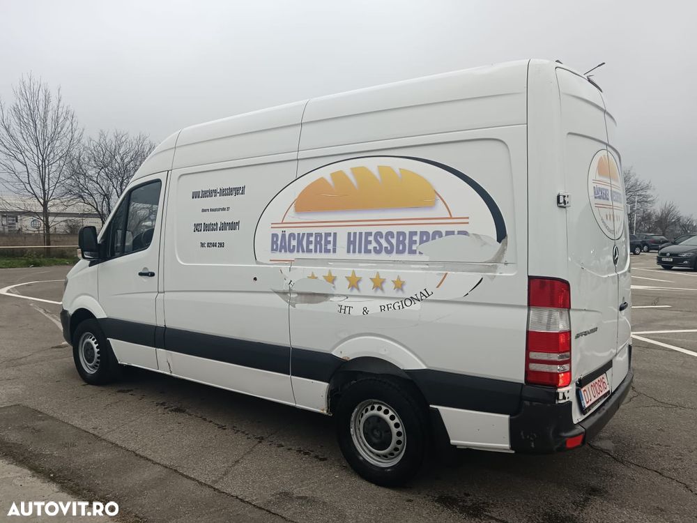 Mercedes-Benz Sprinter - 4