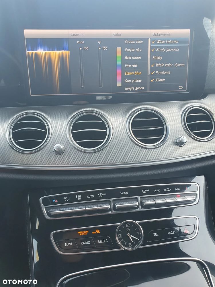 Mercedes-Benz Klasa E 220 d 9G-TRONIC Avantgarde - 12