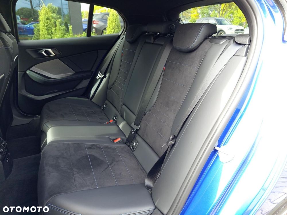 BMW Seria 1 - 22