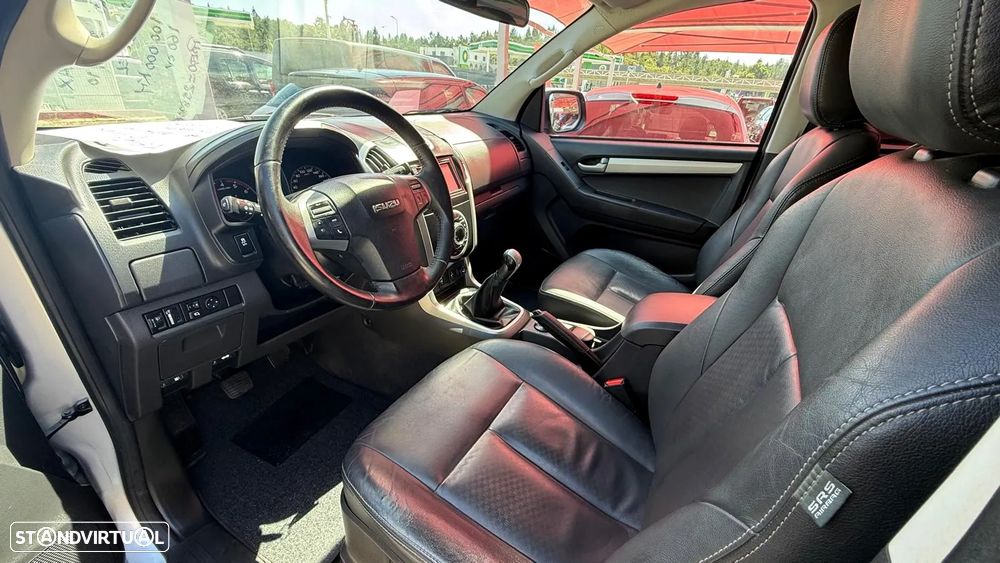 Isuzu D-Max 2.5 DTi CD 4WD LS Sport Edition - 14