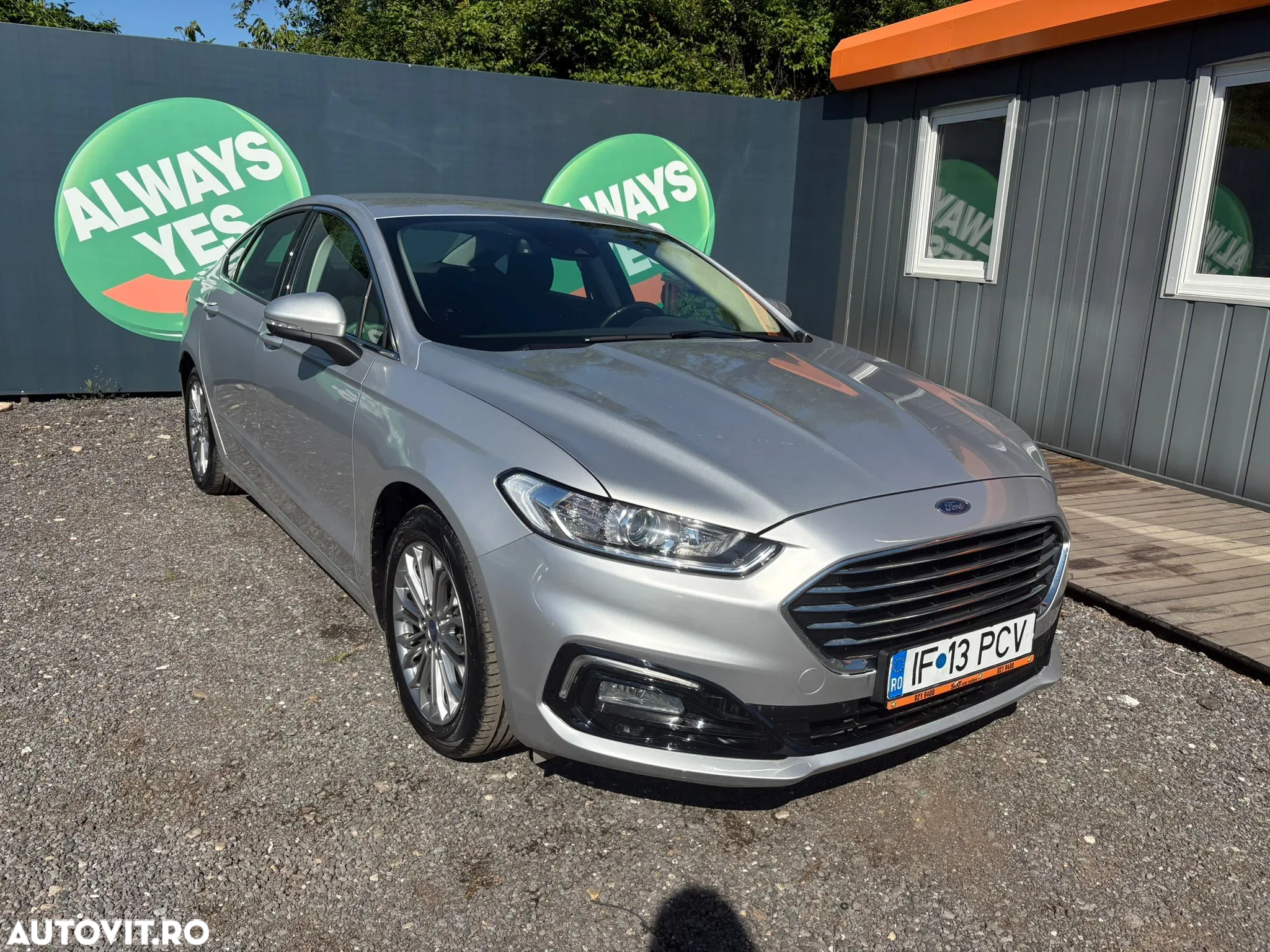 Ford Mondeo 2.0 HEV Titanium - 2