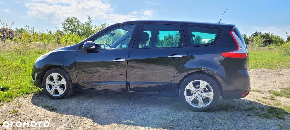 Renault Grand Scenic Gr 1.4 16V TCE Bose Edition - 1