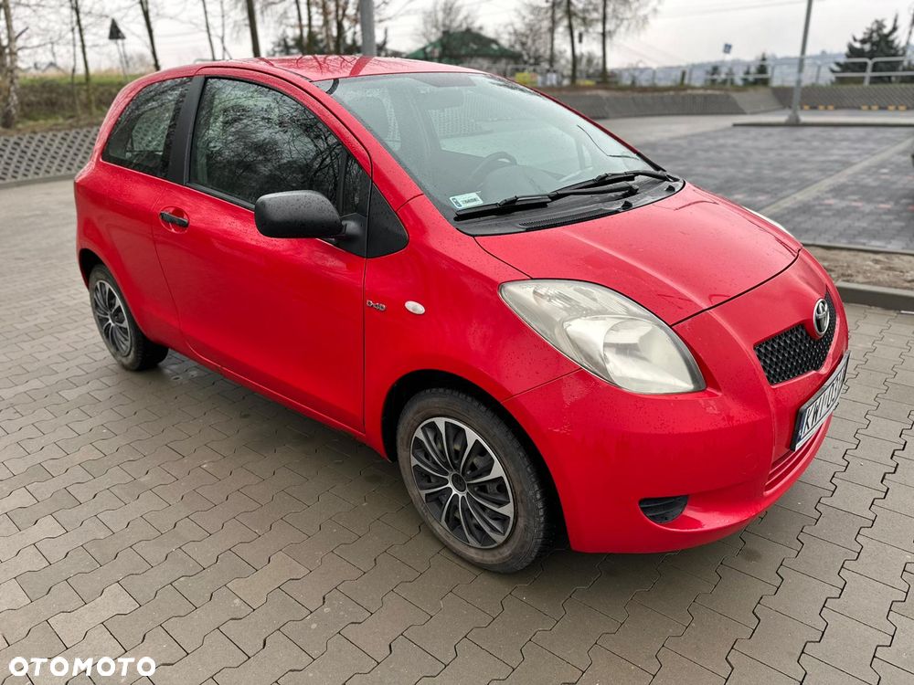 Toyota Yaris - 2