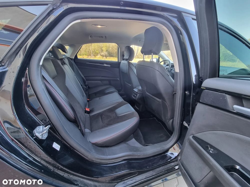 Ford Mondeo 2.0 Ti-VCT VIGNALE - 13