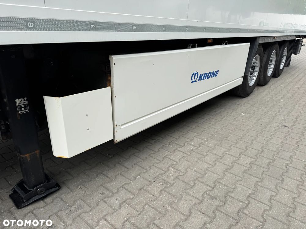 Krone Chłodnia ,Doppelstock , Carrier Vector 1550, Kwiatowa 2,50m - 22