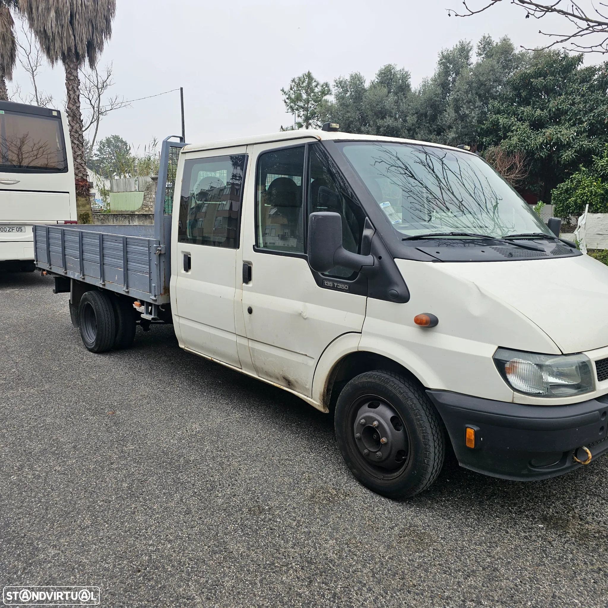 Ford Transit caixa aberta - 12