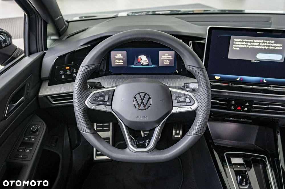 Volkswagen Golf - 18