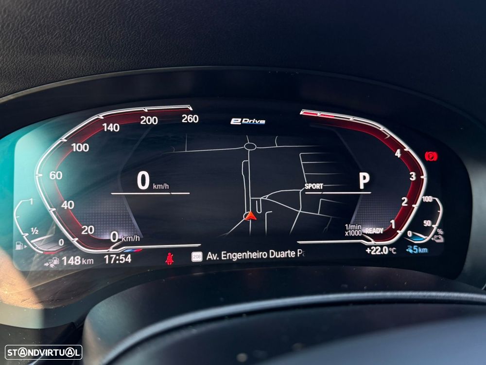 BMW 520 e Pack M - 28