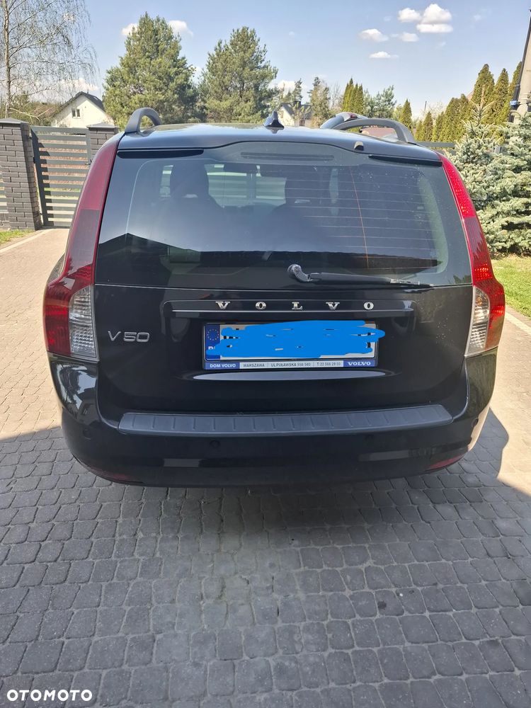 Volvo V50 1.6D DPF DRIVe - 9