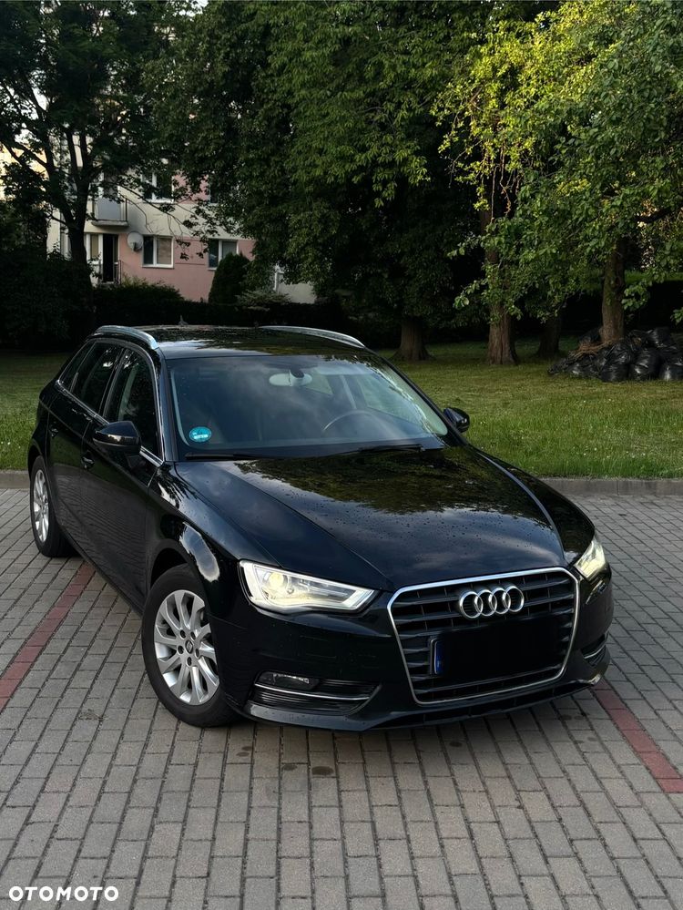 Audi A3 Sportback 1.6 TDI Attraction - 1