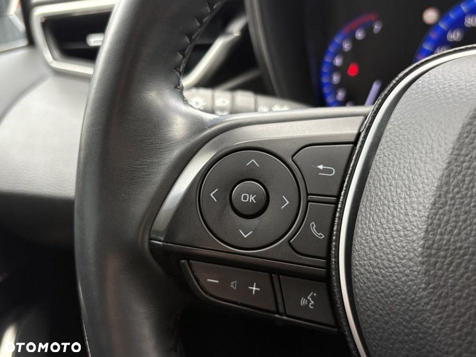 Toyota Corolla - 4