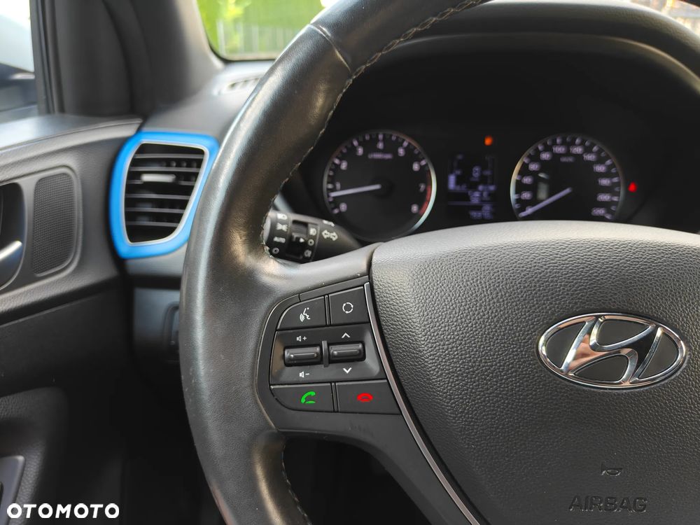 Hyundai i20 1.2 Passion - 28