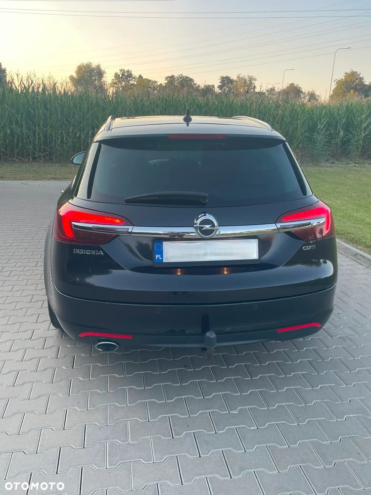 Opel Insignia Sports Tourer 2.0 Diesel Exclusive - 4