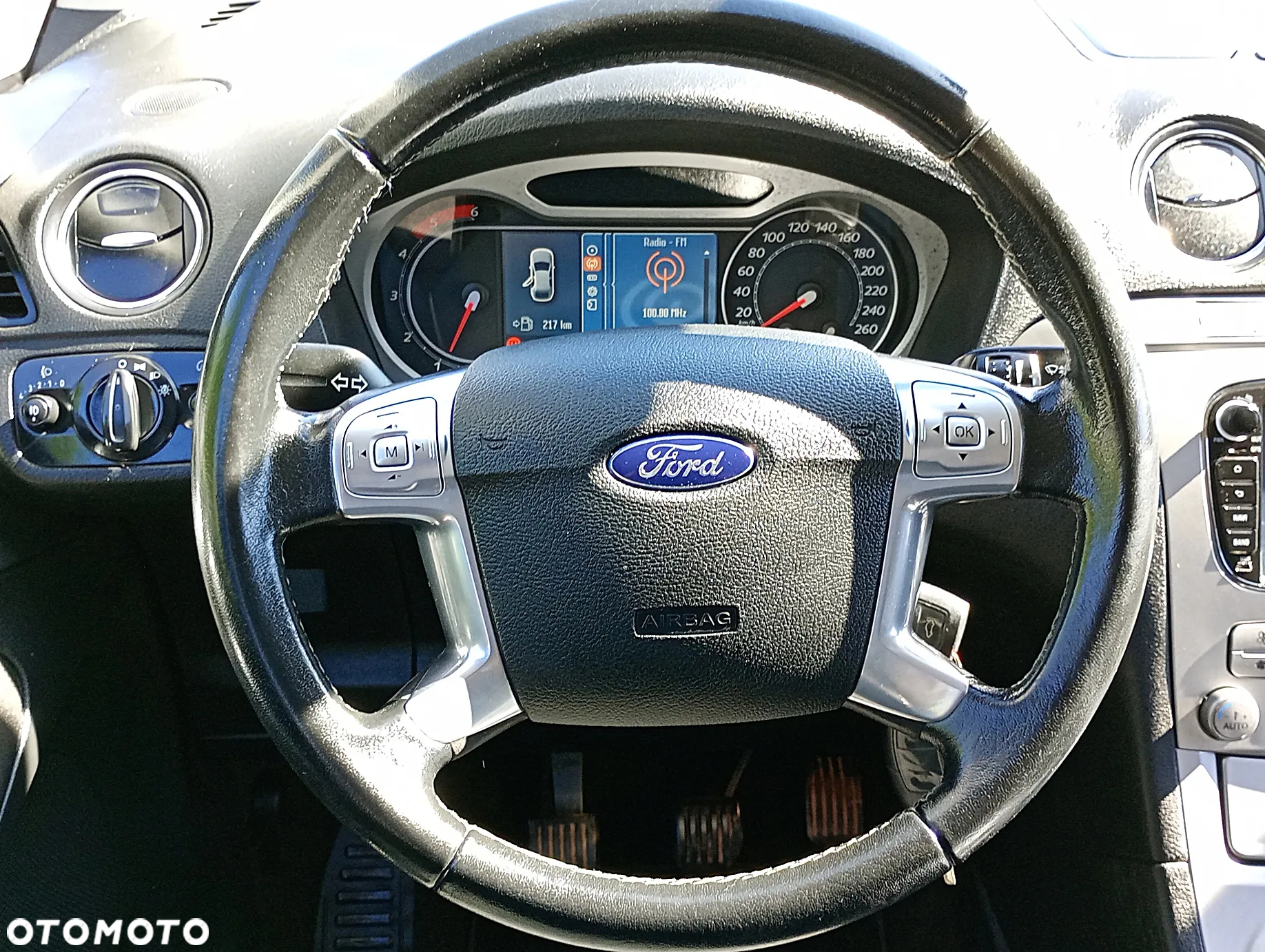 Ford S-Max - 35