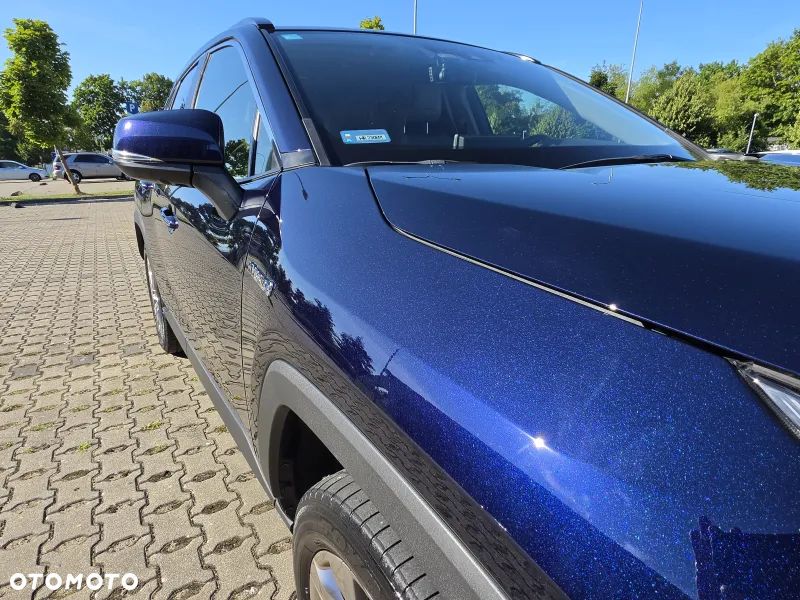 Toyota RAV4 - 6