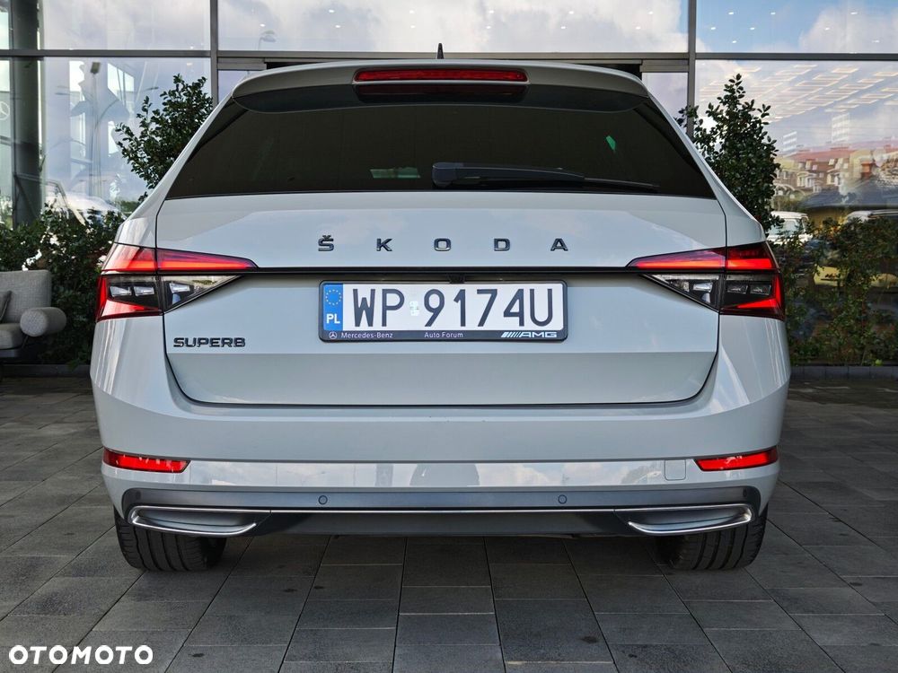 Skoda Superb 2.0 TDI SCR Sportline DSG - 6