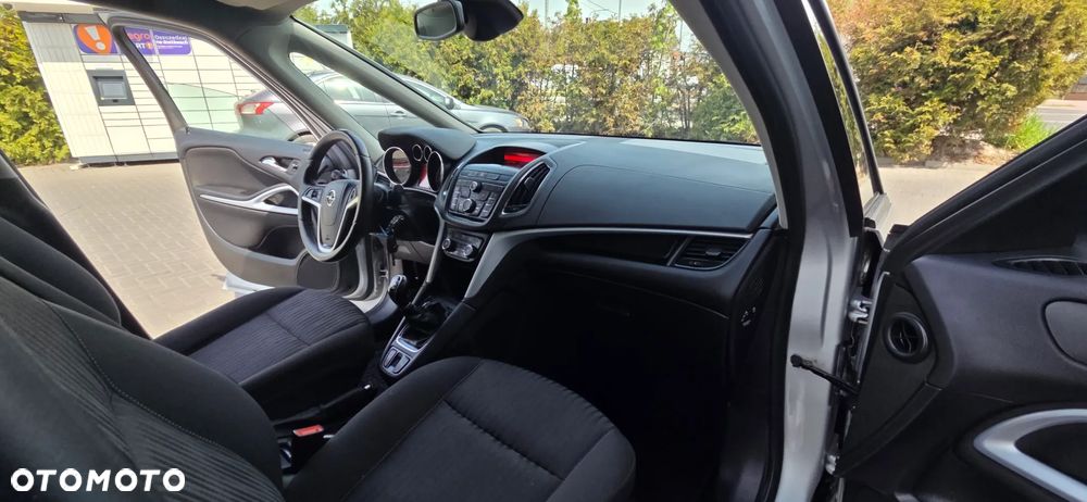Opel Zafira Tourer 1.4 Turbo ecoFLEX Start/Stop Business Edition - 34