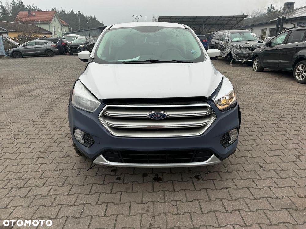 Ford Kuga - 6