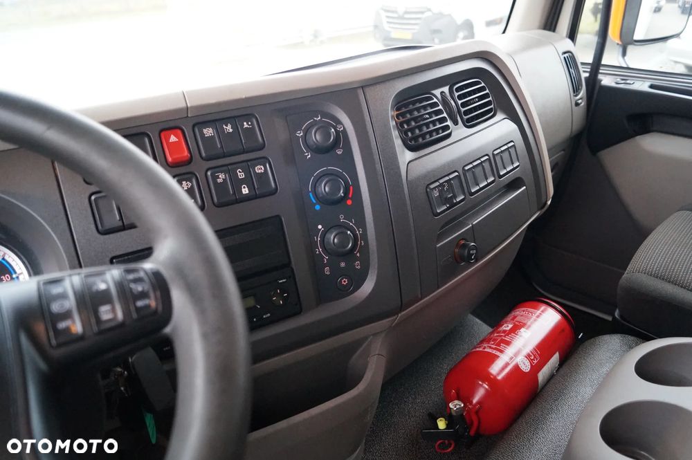 DAF LF 45.220 Izoterma Winda - 15