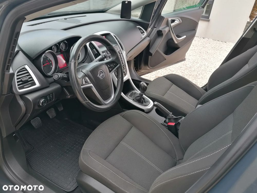 Opel Astra 1.4 Turbo Active - 10