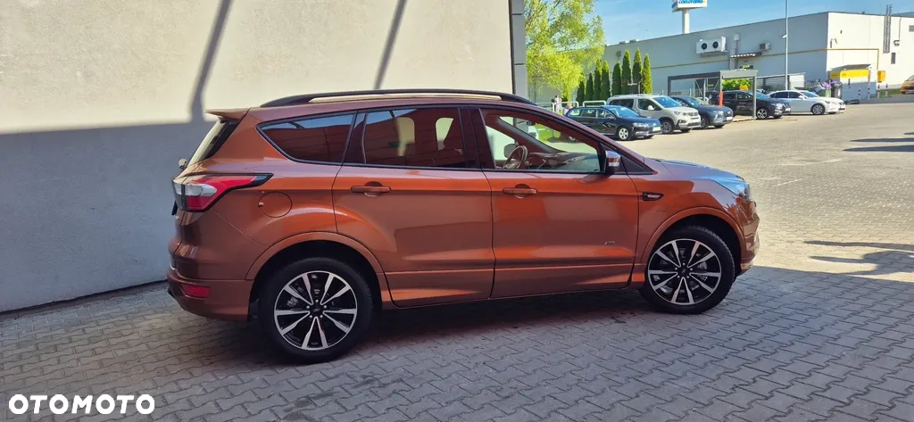 Ford Kuga 1.5 EcoBoost 4x4 ST-Line - 3