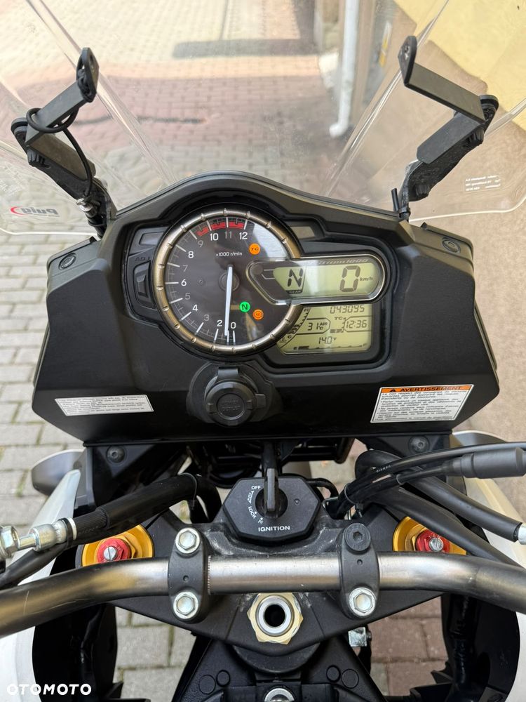 Suzuki DL - 23