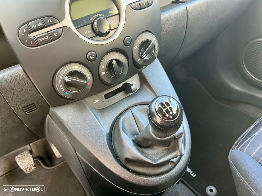 Mazda 2 1.4 MZ-CD Comfort - 32