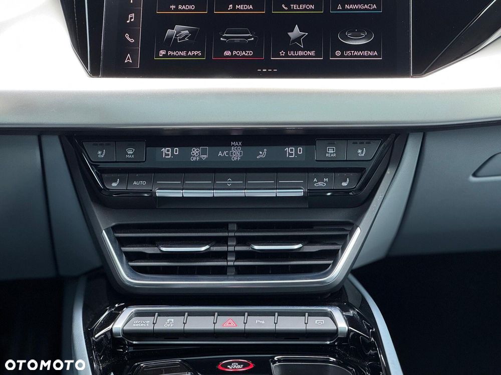 Audi e-tron GT - 22