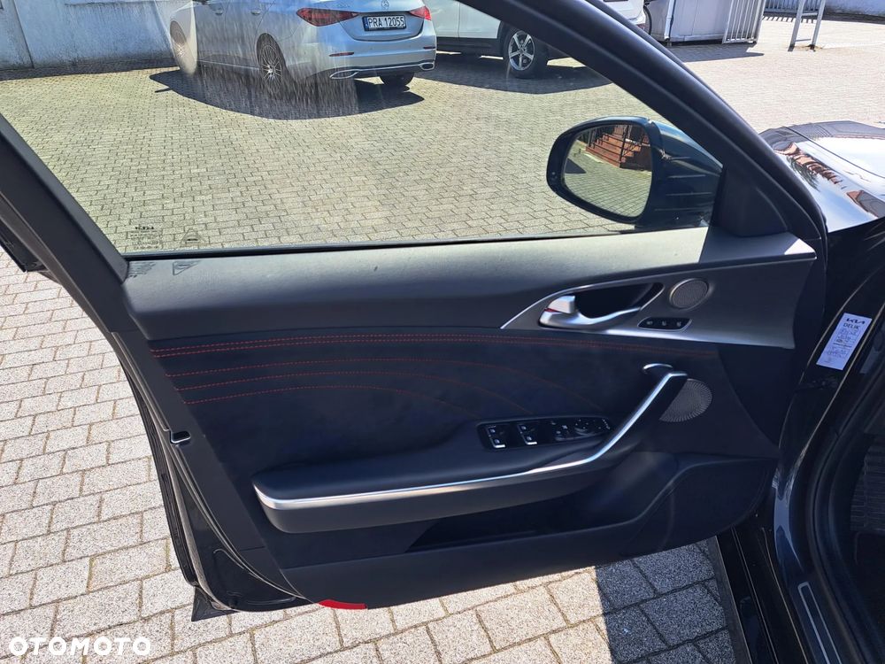 Kia Stinger 3.3 T-GDI V6 GT Prestige Line AWD - 11