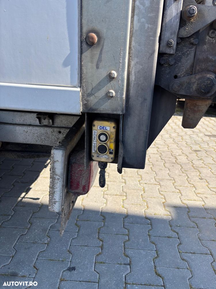 Cub cu lift pentru Mercedes Sprinter din 2015 - 3