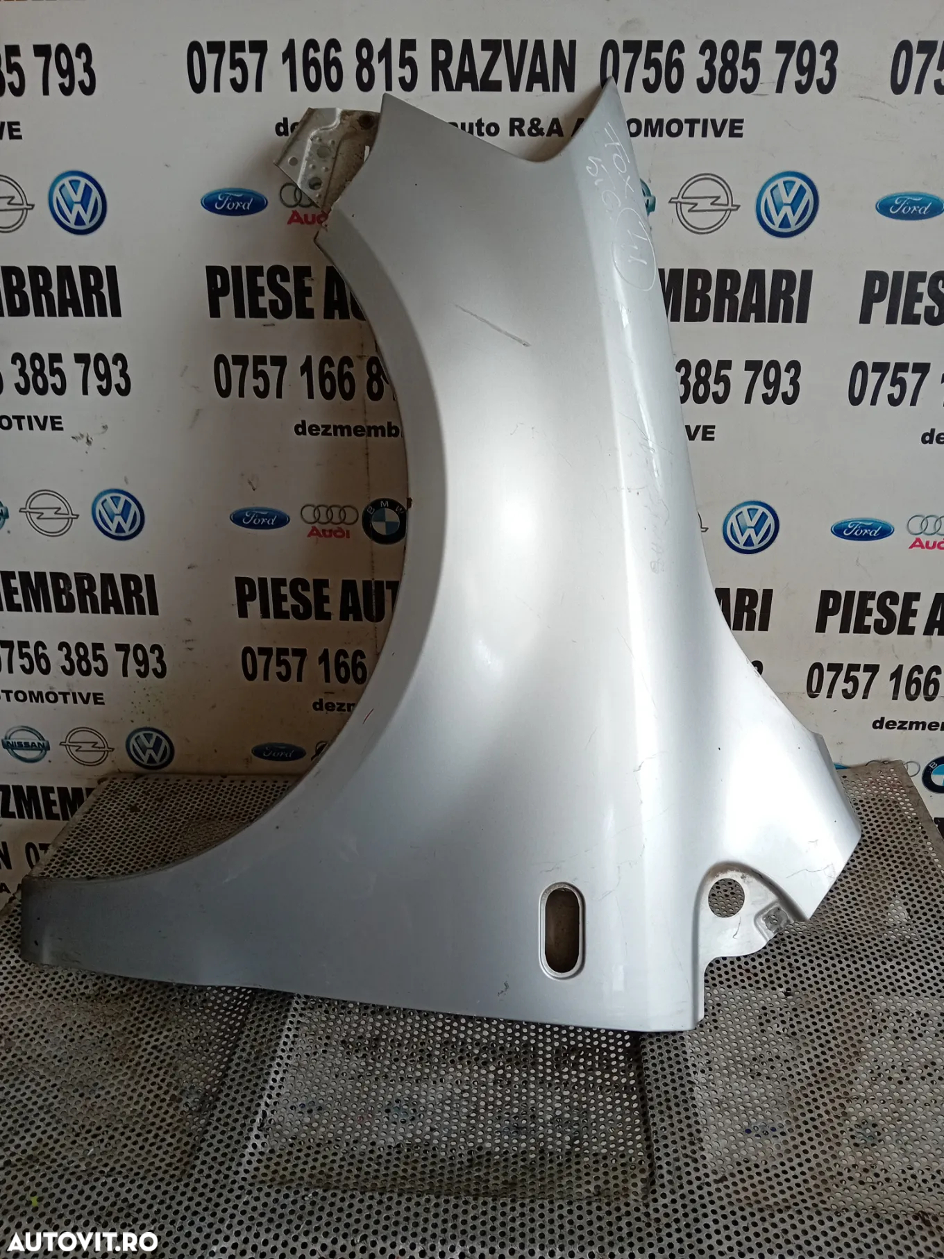 Aripa Stanga Vw Fox LICHIDARE STOC - 2