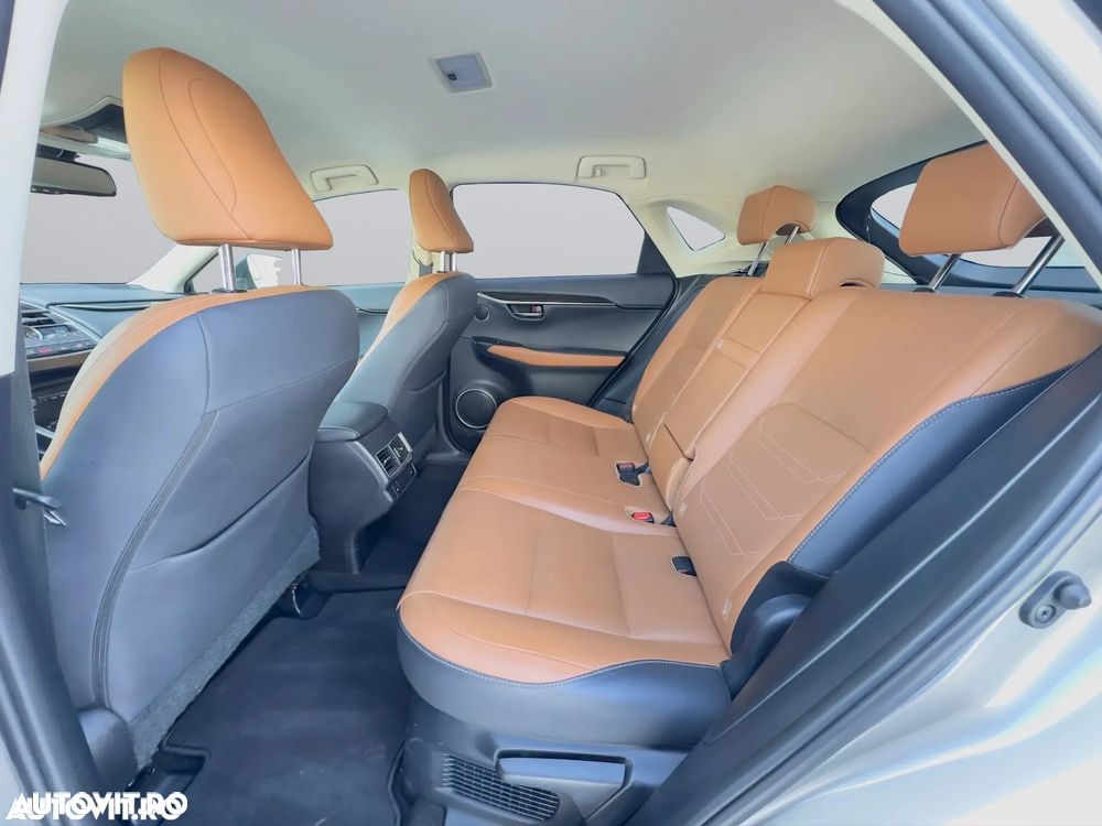 Lexus Seria NX 300h E-FOUR Luxury Line - 16