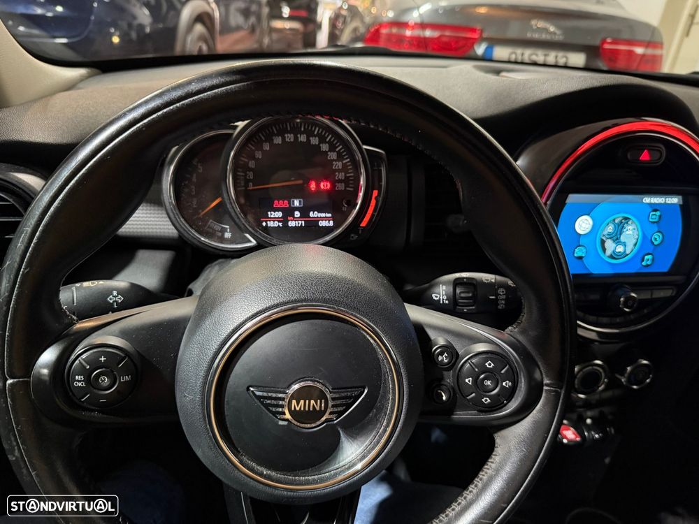 MINI 5 Portas Cooper D - 7