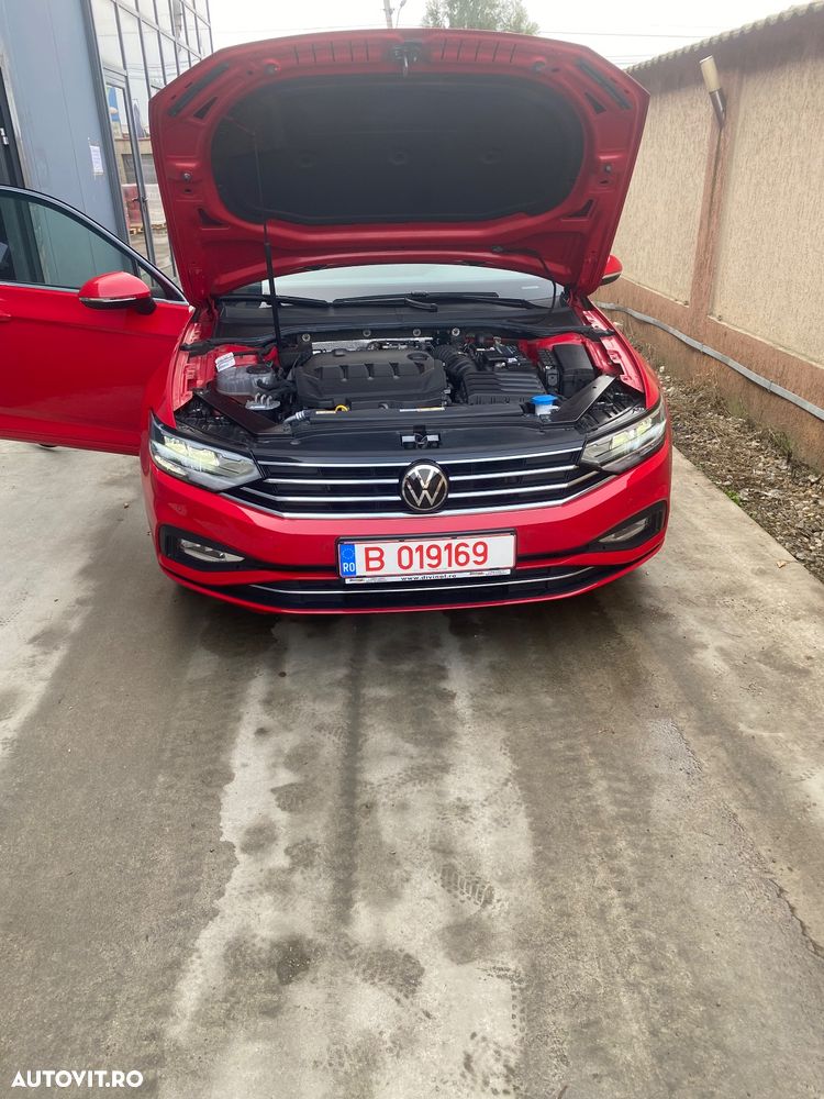 Volkswagen Passat Variant 2.0 TDI DSG Business - 8