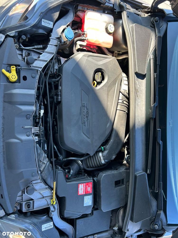 Ford Focus 1.6 EcoBoost Start-Stopp-System SYNC Edition - 19