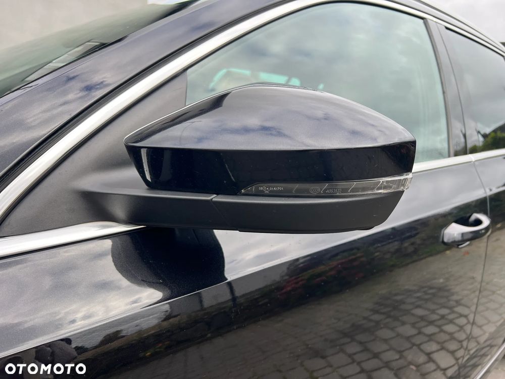 Skoda Octavia 2.0 TDI RS DSG - 11