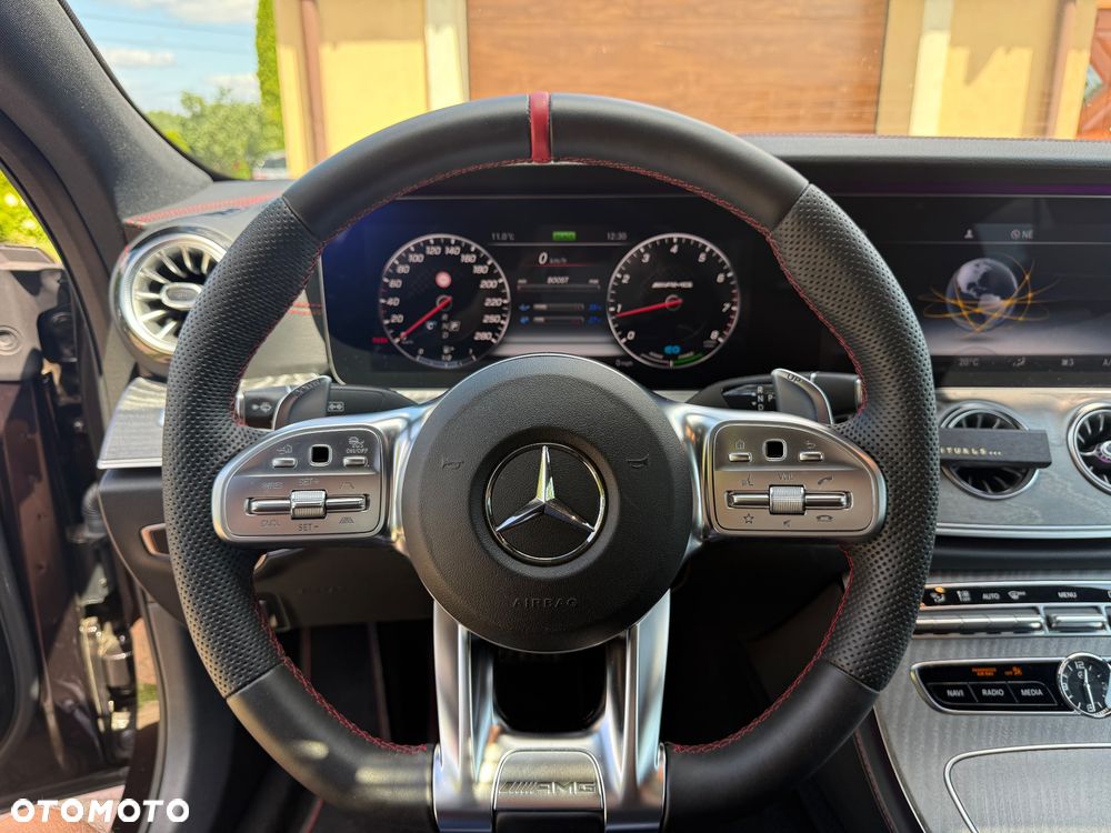 Mercedes-Benz CLS - 17