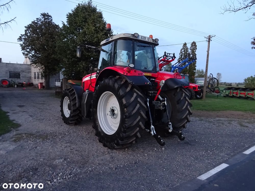 Massey Ferguson - 6