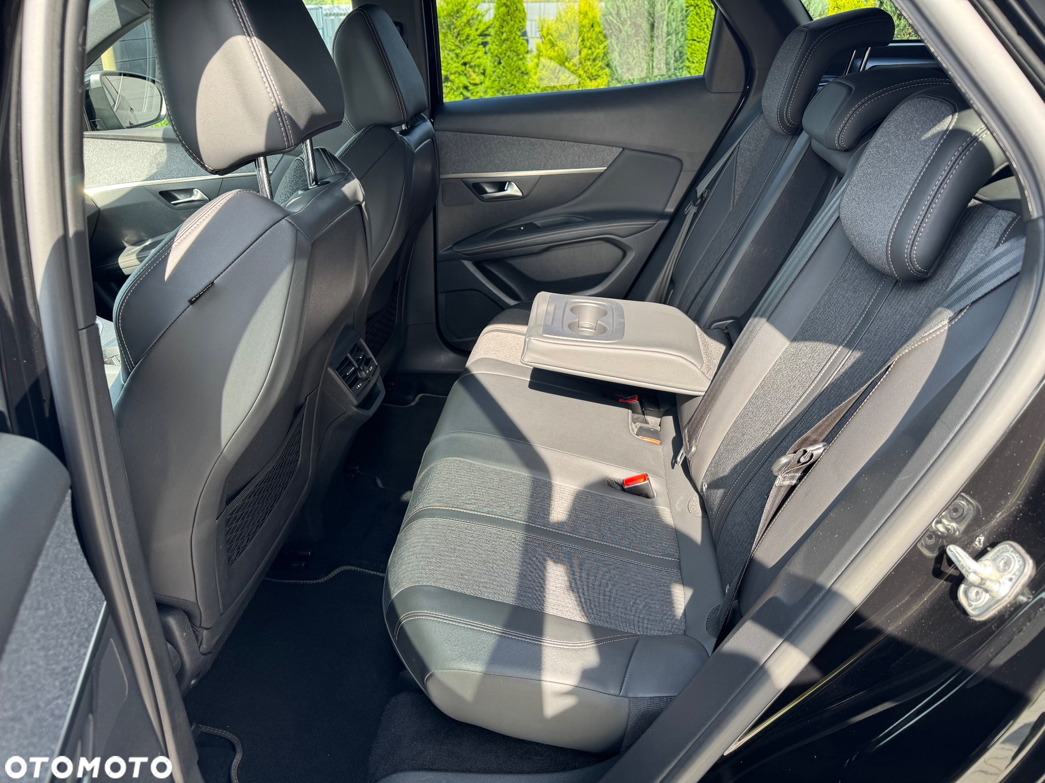 Peugeot 3008 1.5 BlueHDi GT S&S - 17