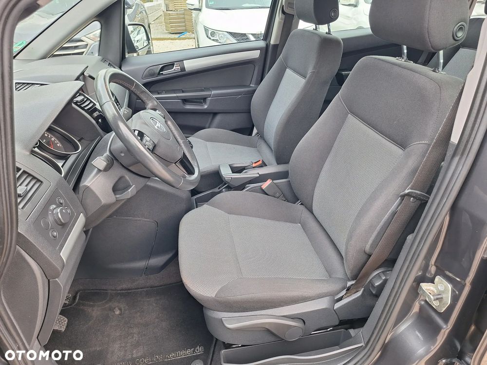 Opel Zafira 1.8 Design Edition - 15