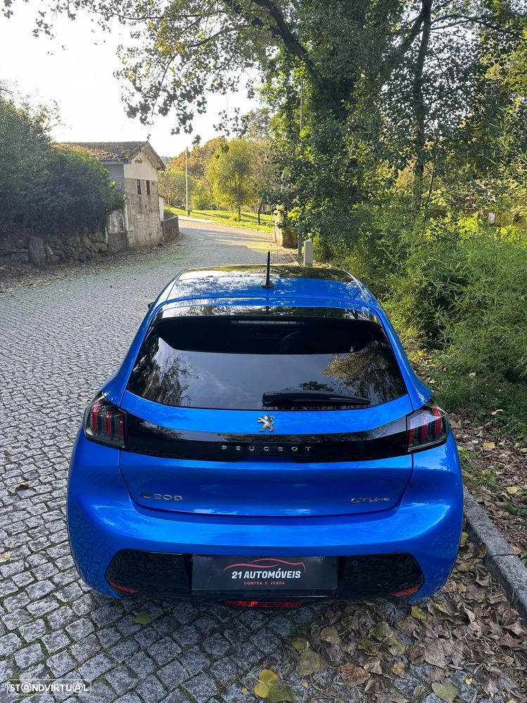 Peugeot e-208 GT - 9